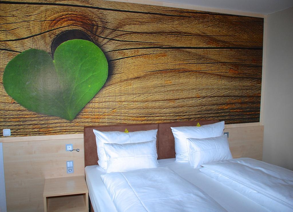 Hezelhof'S Radl-Hotel Wassertrüdingen Zewnętrze zdjęcie